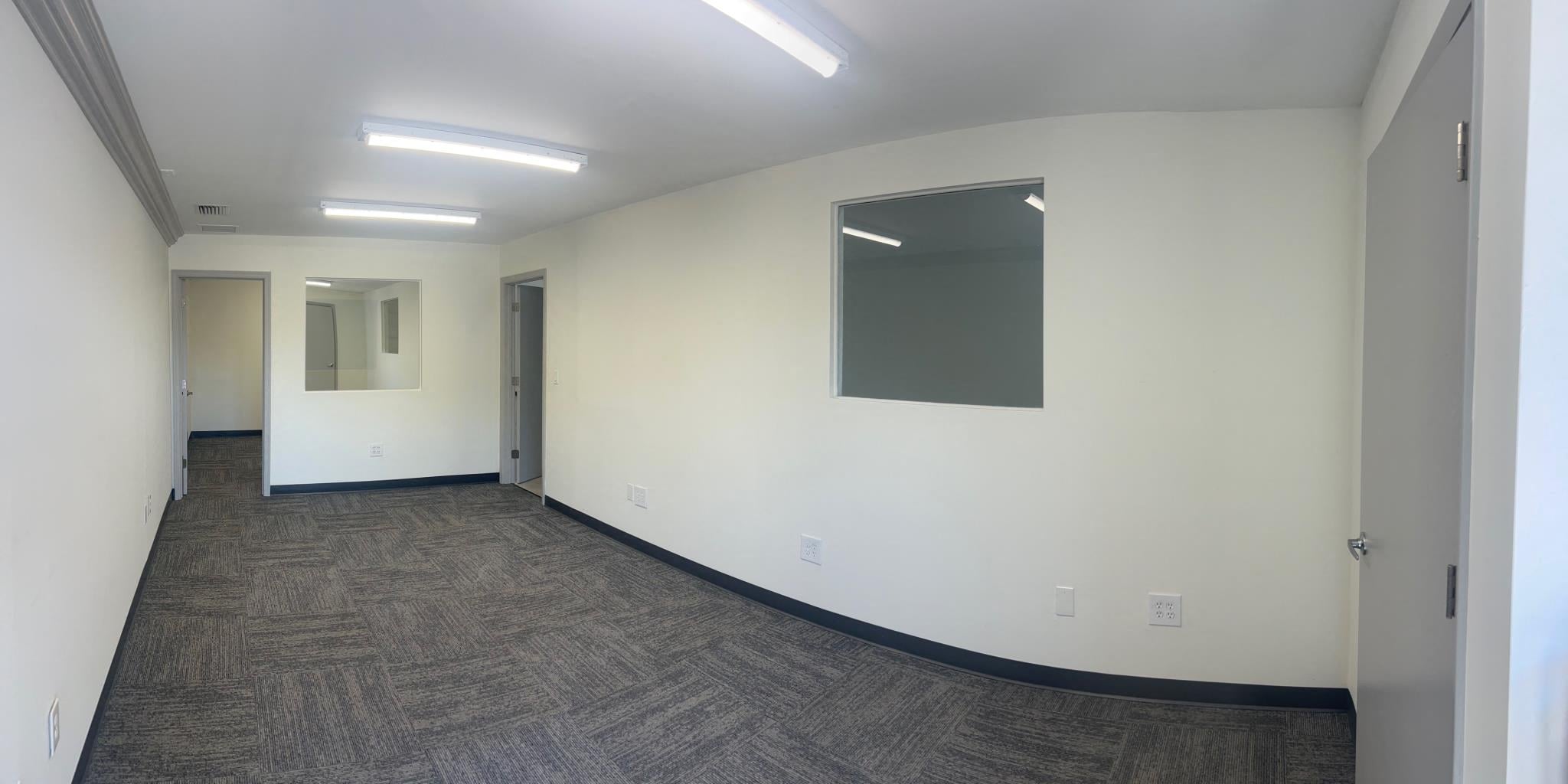 2,200 SF Industrial Space in Wellington, FL Photo